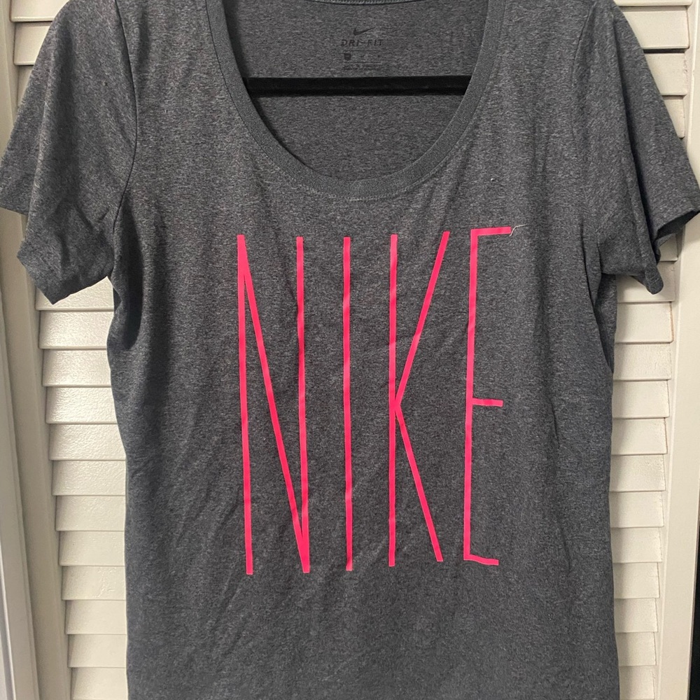 Nike Women's Charcoal Tee with Vibrant Pink Lettering
